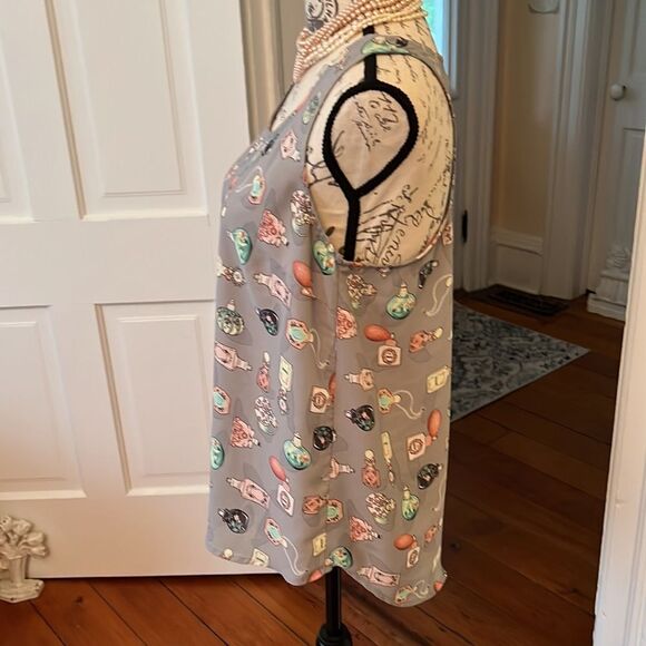 #COQUETTE-GIRL *French Chic* Perfume Bottle Print Tank Sz M EUC - Picture 6 of 9